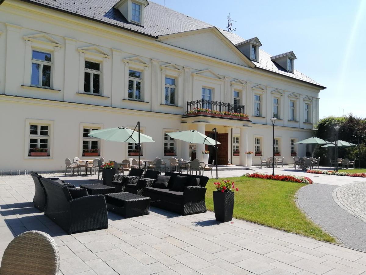 Zamecek Petrovice Hotel Petrovice u Karviné Eksteriør billede
