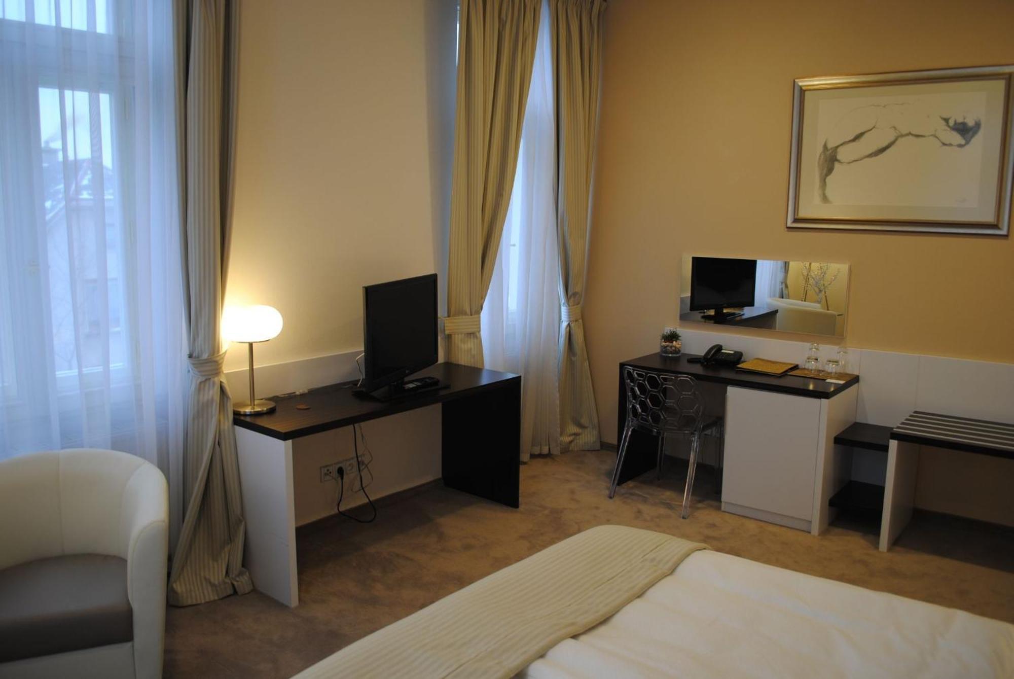 Zamecek Petrovice Hotel Petrovice u Karviné Værelse billede