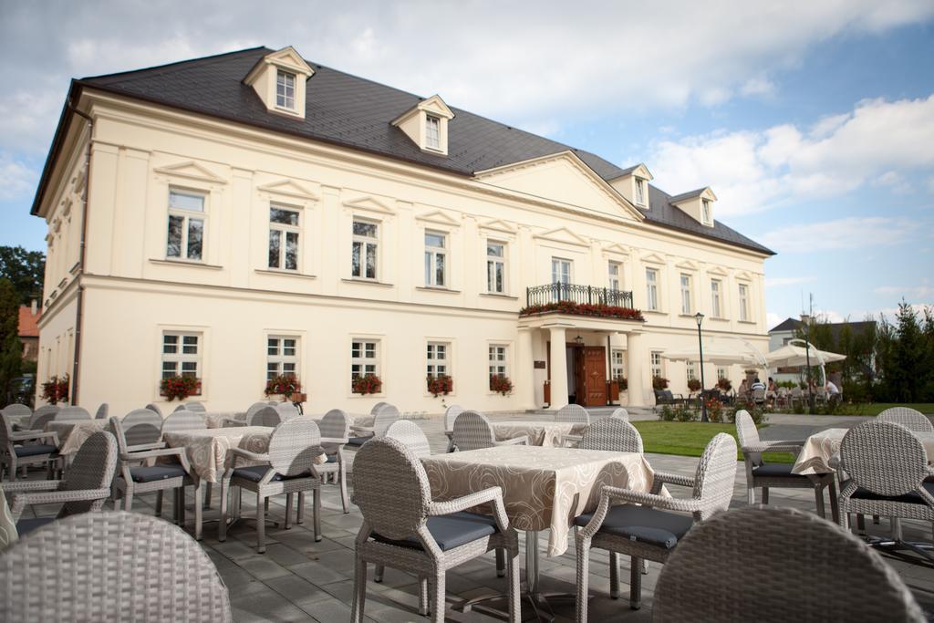 Zamecek Petrovice Hotel Petrovice u Karviné Eksteriør billede