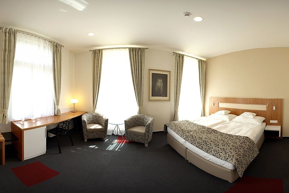 Zamecek Petrovice Hotel Petrovice u Karviné Eksteriør billede
