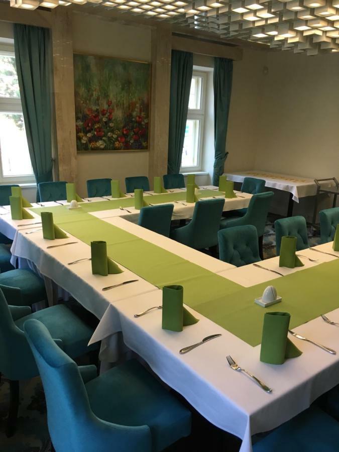 Zamecek Petrovice Hotel Petrovice u Karviné Eksteriør billede