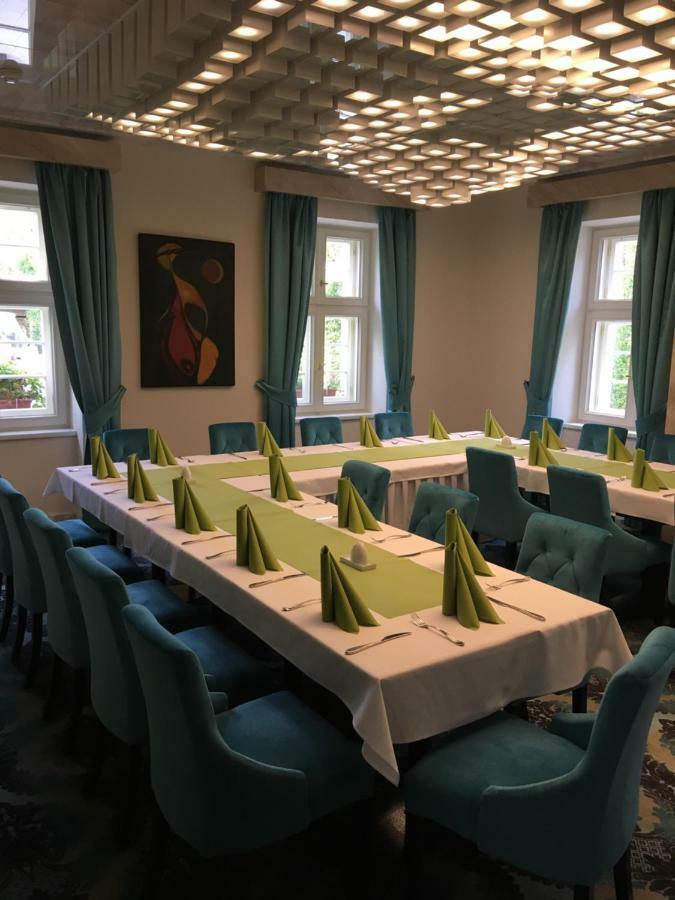 Zamecek Petrovice Hotel Petrovice u Karviné Eksteriør billede